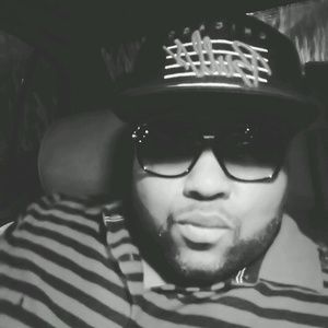 Meet your Posher, Tony